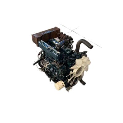 Un buon prezzo. Fornitura di fabbrica Kubota V2403T Motore diesel usato assemblaggio completamente testato per raccoglitore e barca da dragaggio in linea