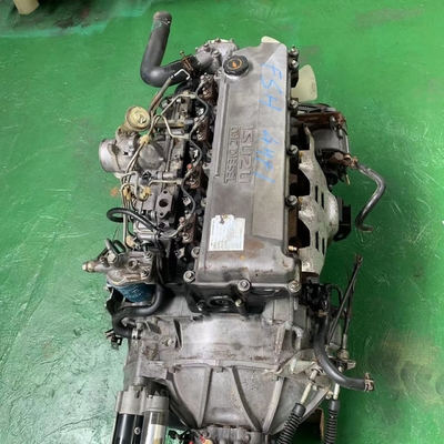 Euro 5 136 CV 6 velocità manuale 4HF1 Motore Isuzu Per furgoni Applicazione Parti motore