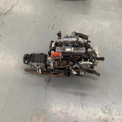 2.5L OEM Isuzu 4JB1T NKR Motore diesel Isuzu adatto a camion e veicoli agricoli